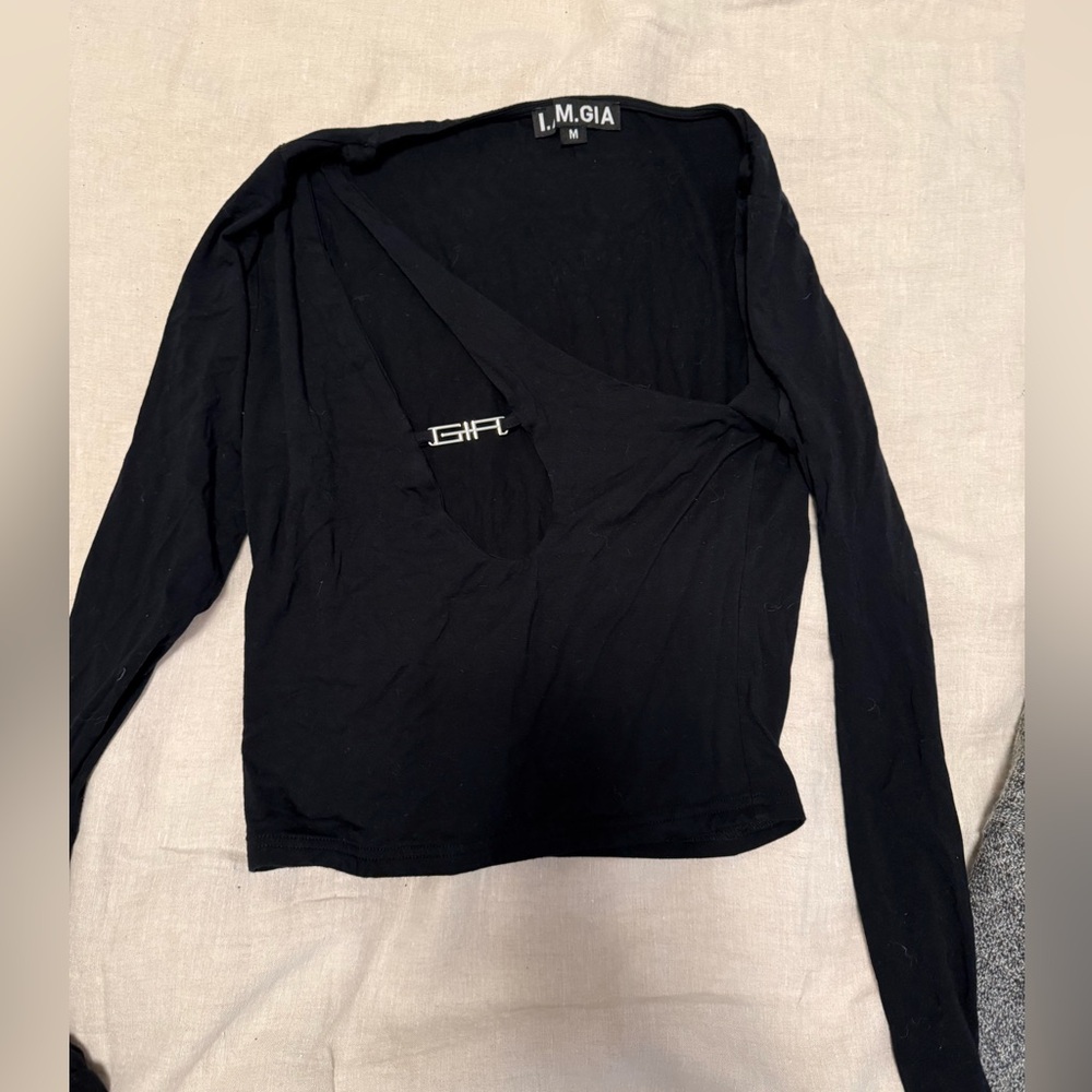 I AM GIA black long sleeve cut out top